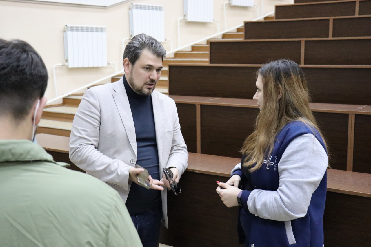 Открытый диалог с директором института химии ИНЦ СО РАН Андреем Викторовичем Ивановым
