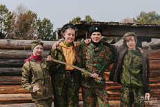 025-OE0vJT08UUc.jpg