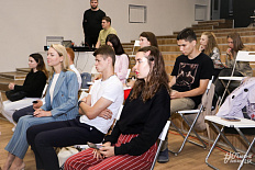 34-FH8Ad-ZeOps.jpg