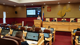 20-IOcdHinmGgA.jpg