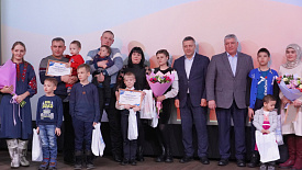 103-HahalrzgT4w.jpg