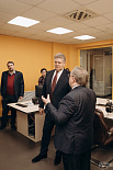 02-951UWkAgCOc.jpg