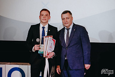 102-KV33VV0TVxw.jpg