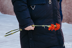 15-VO2sq-G6BKA.jpg
